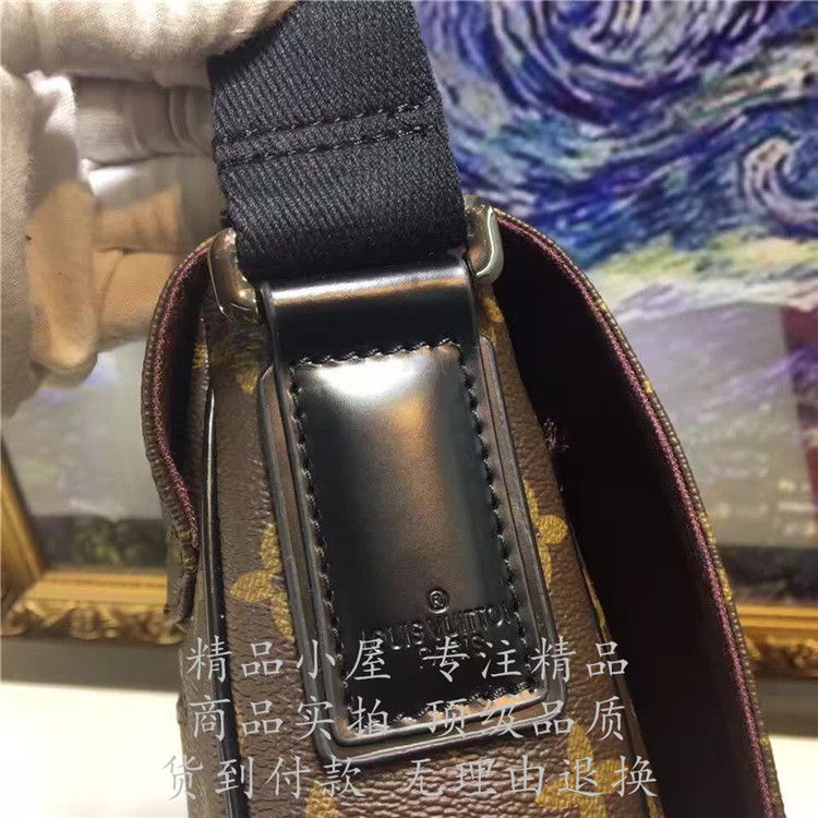 专柜经典款顶级高仿LV单肩包 高仿奢侈品 M40934 老花District中号手袋高仿包包