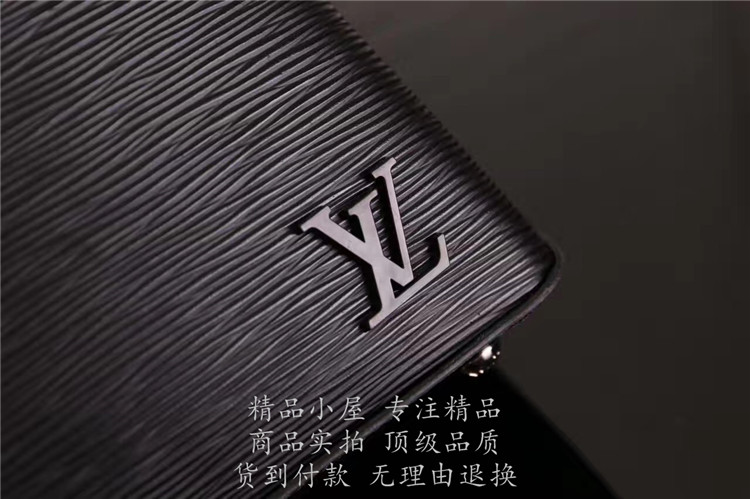 LV全皮十字纹手提包 M51334黑色 Kleber 小号手袋