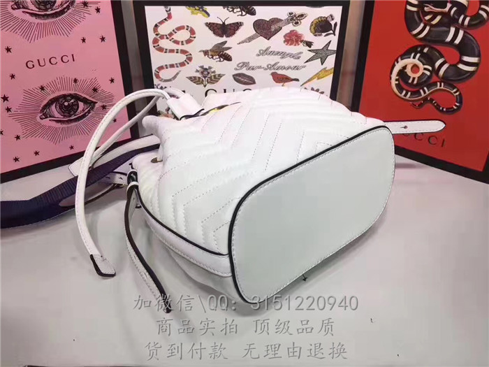 gucci古驰 476674乳白 GGMarmont绗缝真皮水桶包