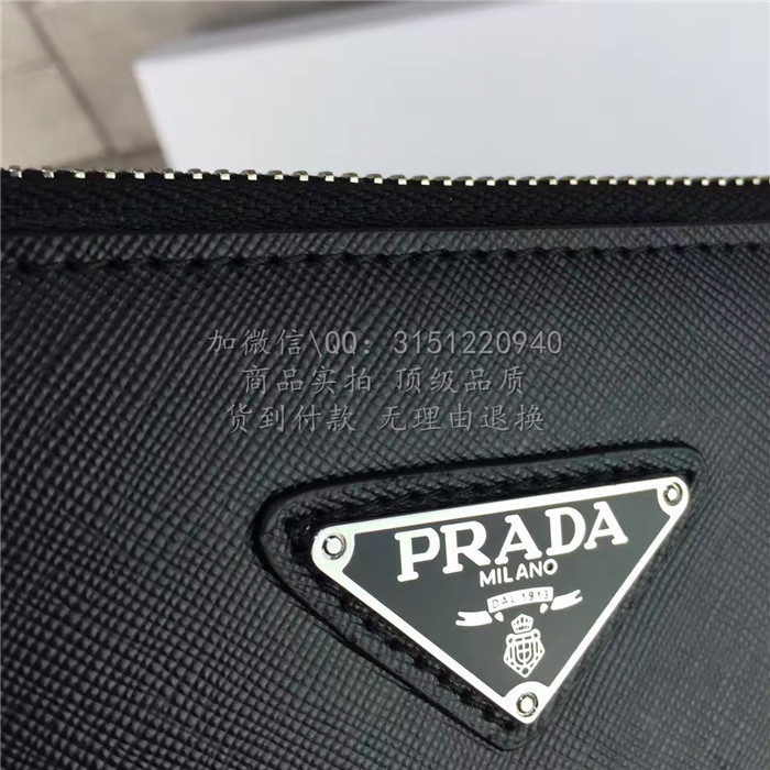 顶级高仿包包Prada普拉达 1237黑色 十字纹全皮三角徽标拉链手拿包