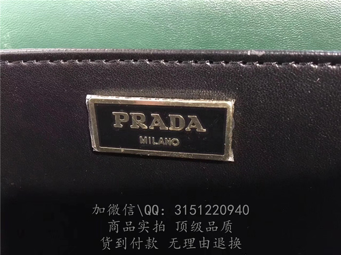 新款prada普拉达 1BD045墨绿  刺绣prada cahier手袋