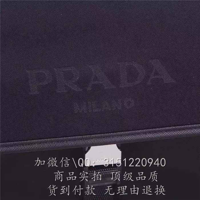 Prada普拉达 2VD770 黑色尼龙帆布翻盖自动扣竖款单肩邮差包