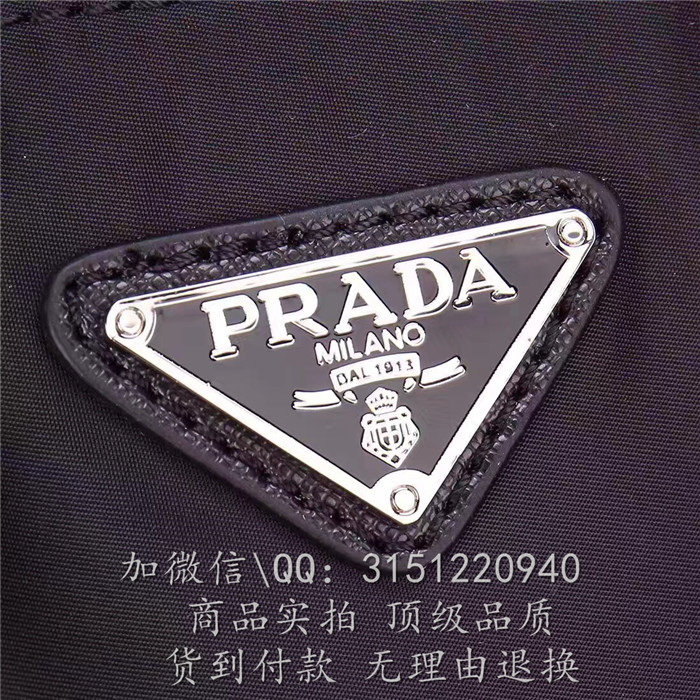 Prada普拉达 2VG024 黑色尼龙帆布手提托特包