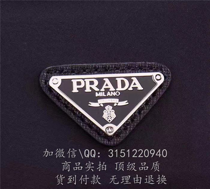 Prada普拉达 2VE368 黑色尼龙帆布拉链闭合手提公文包
