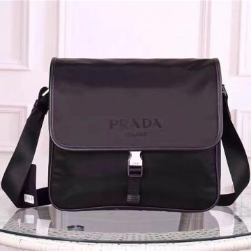 Prada普拉达 2VD951 黑色尼龙帆布翻盖自动扣单肩邮差包