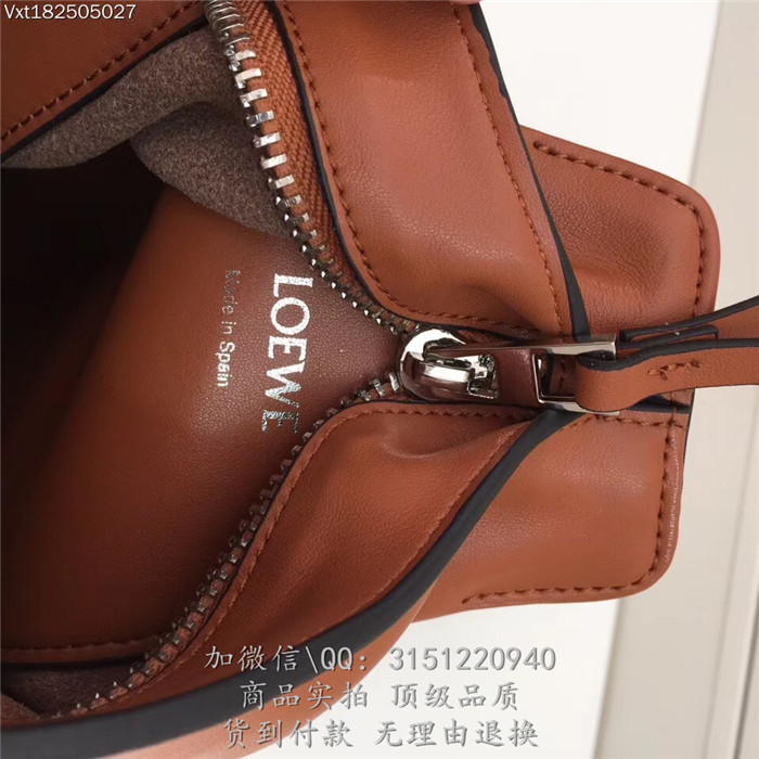 Loewe罗意威  1607土黄 Crossboby Backpack双肩包