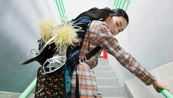 意大利奢侈品牌Prada将在中国推出电商平台