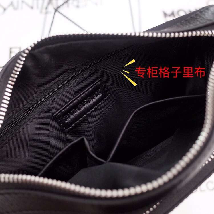 Burberry经典斜跨单肩包 40379811 小号皮革装饰功能性斜背包