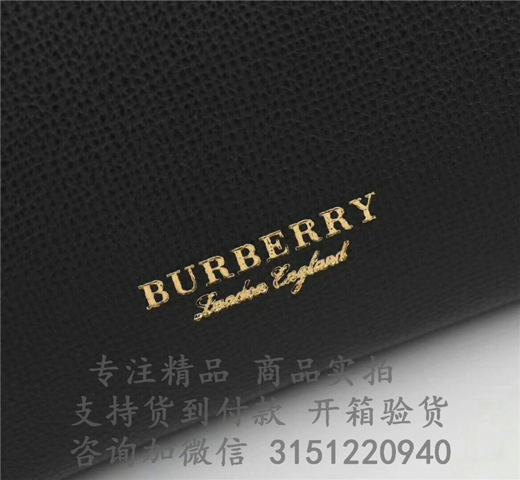 顶级高仿Burberry托特包 40683381黑色 The Banner - 中号镂花装饰皮革班纳手袋