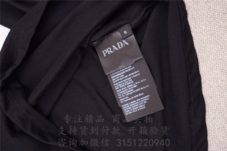 顶级高仿Prada棉T恤 UJN399黑色 平纹针织圆领 T 恤