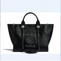 顶级高仿Chanel 2018春夏新款购物袋 A57069 黑色颗粒纹铆钉手提购物袋