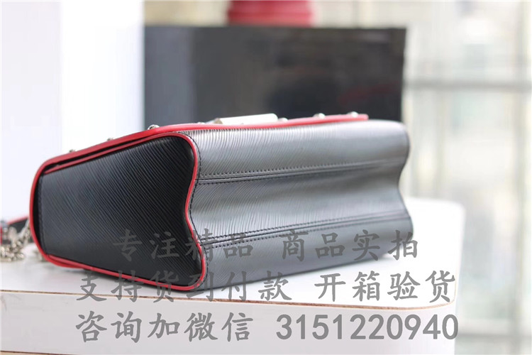 顶级高仿LV链条盒子包 M53520黑色 铆钉饰边Twist 中号手袋