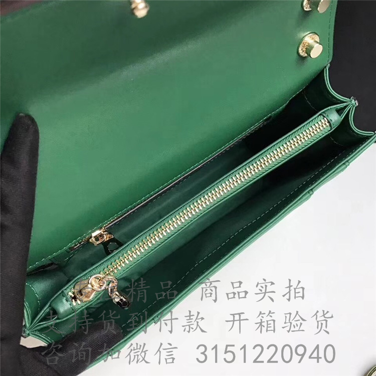 Bvlgari经典链条蛇头包 37888绿色 Serpenti forever系列中号斜跨链条蛇头翻盖包