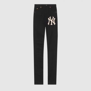 Gucci牛仔裤 527442 黑色NY Yankees™贴饰紧身牛仔裤