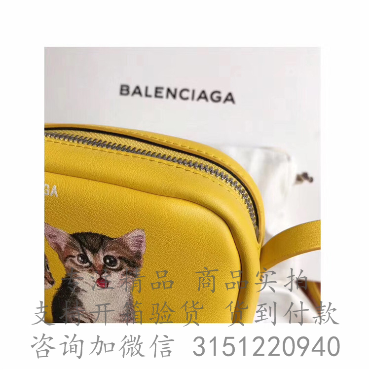 Balenciaga相机包 489809 黄色超小号猫咪印花日常摄影包