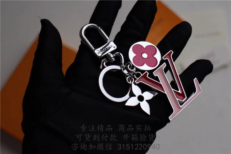 LV钥匙扣 M67286 LV CAPUCINES 包饰与钥匙扣