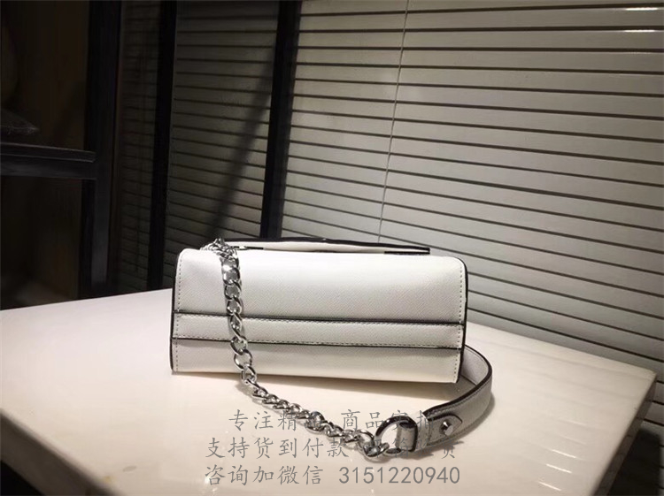 普拉达白色十字纹贴饰Prada Monochrome Logo 单肩包 1BD127_2ERX_F0009_V_O9O