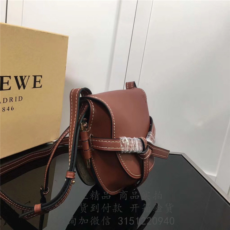 Loewe马鞍包 321.56.T19 罗意威棕色中号 Gate马鞍形斜挎包