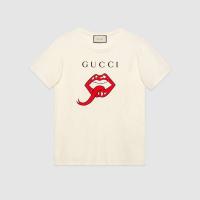 Gucci白色嘴唇图案超大造型T恤 ‎493117 XJAN8 7136