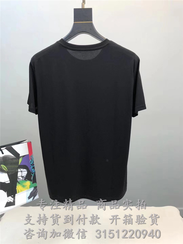 范思哲Versace黑色修身版铆钉美杜莎图案T恤 A81884-A224589_A008