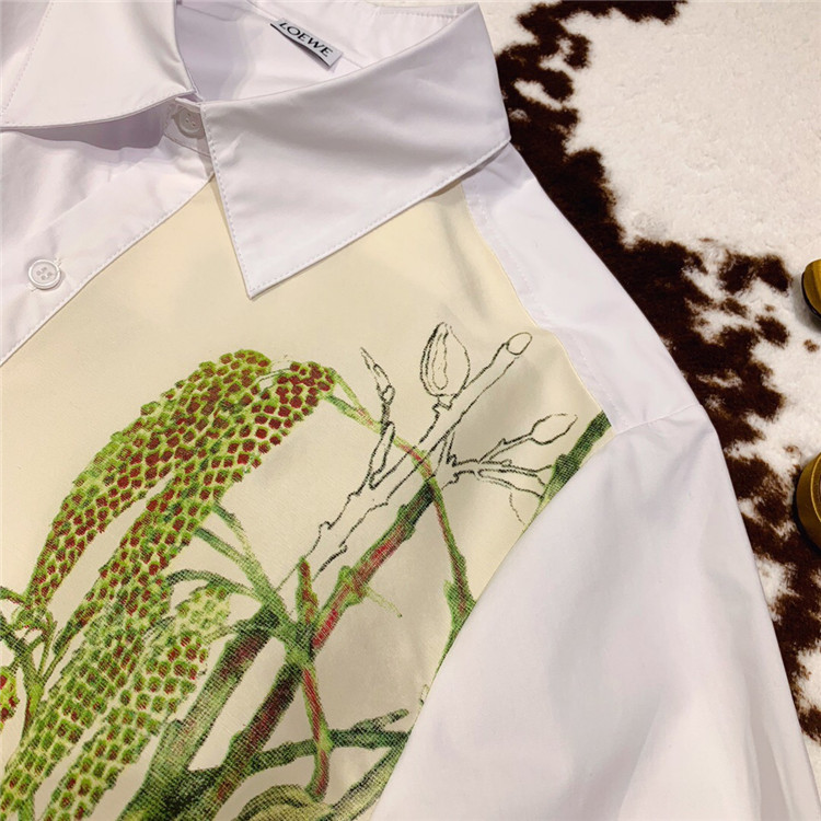 罗意威Loewe白色饰植物图案拼贴细节和Mackintosh肖像图案印花休闲衬衫 H2199820GA