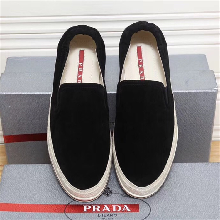 普拉达Prada黑色磨砂面真皮便鞋 4D2363_O53_F0355