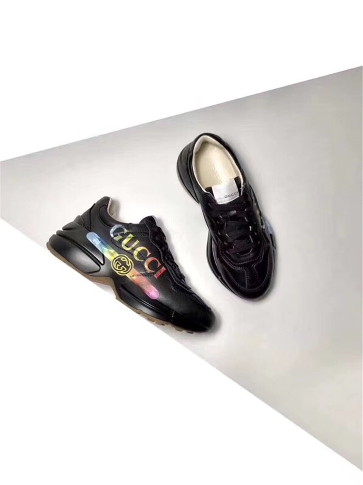古驰Gucci黑色Rhyton系列饰Gucci标识皮革运动鞋跑鞋 552851 DRW00 1000