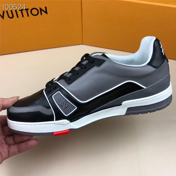 LV黑色/灰色LV TRAINER 运动鞋球鞋 1A54H8