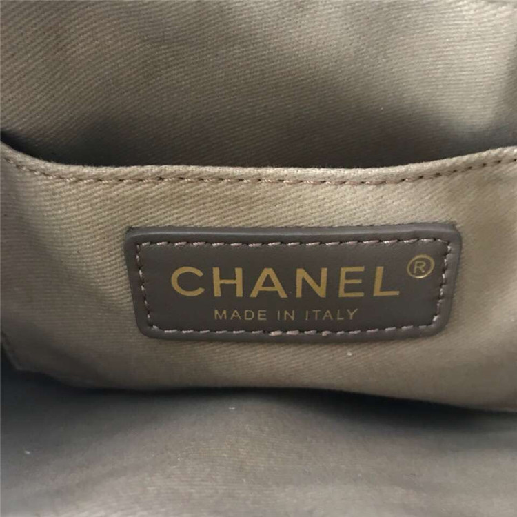 香奈儿Chanel宝蓝色菱格羊皮新款腰包 AS0142 Y84157 5B645