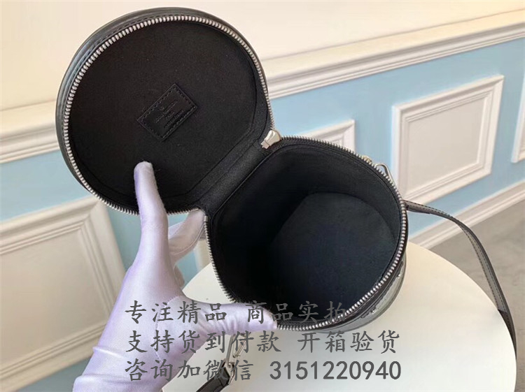 LV化妆包 M52226 黑色水波纹CANNES 手袋