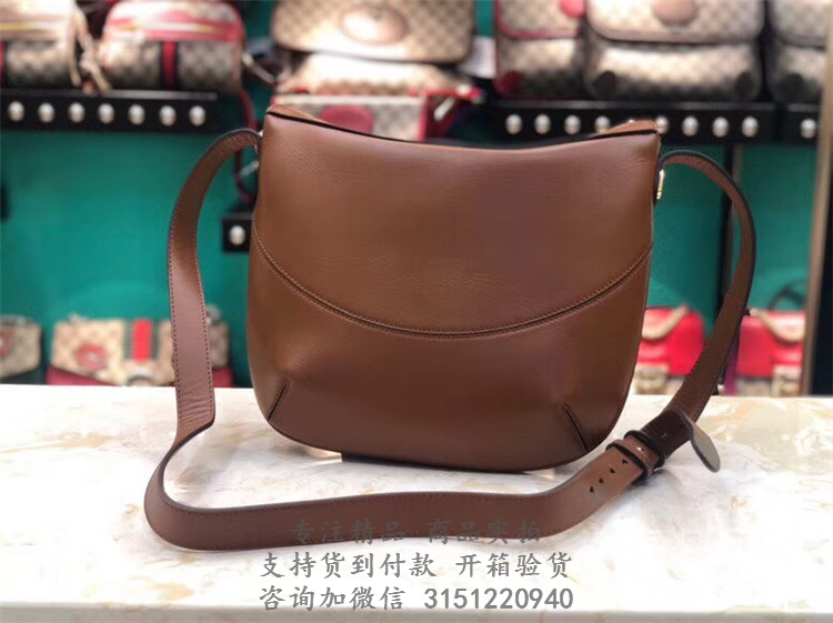 古驰Gucci浅棕色真皮Arli系列中号肩背新月包 ‎568857 0YK0G 2835