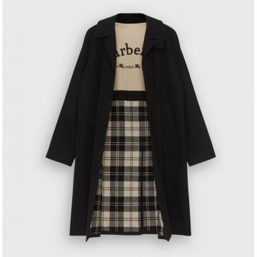 Burberry 80043701 男士 典藏徽标内衬轻薄嘎巴甸轻便大衣