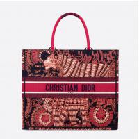 迪奥桃红色DIOR BOOK TOTE DIOR ANIMALS 刺绣帆布托特包 M1286ZWAO_M929