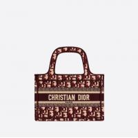 迪奥 酒红色DIOR BOOK TOTE ORIGINAL DIOR OBLIQUE 图案迷你刺绣帆布托特包 M1271ZRIW_M974