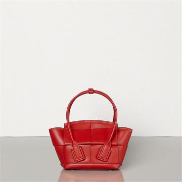 Bottega Veneta 600606VMAP18855 女士迷你 ARCO 手袋