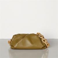  BOTTEGA VENETA 620230VCP408425 女士 THE CHAIN POUCH 手拿包