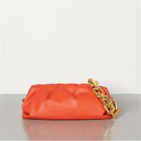  BOTTEGA VENETA 620230VCP407642 女士 THE CHAIN POUCH 手拿包