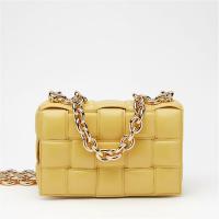 BOTTEGA VENETA 631421VBWZ07142 女士玉米黄 THE CHAIN CASSETTE 手袋