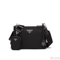PRADA 1BH046 女士黑色 Re-Edition 2000 尼龙和 Saffiano 牛皮手袋