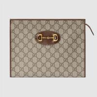 GUCCI 621890 女士米色 Gucci 马衔扣 1955 系列手拿包