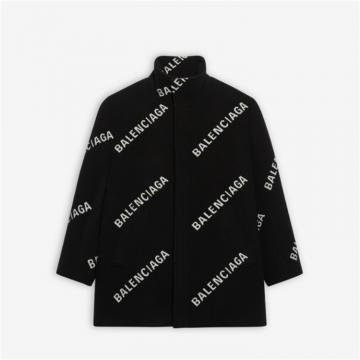 BALENCIAGA 626572TIU021070 女士黑色 Allover Logo A-shape 大衣