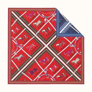 HERMES H903577S 女士红色 “骏马的披挂”90厘米双面方巾