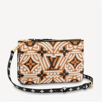 LV M69488 女士咖色 LV CRAFTY DOUBLE ZIP POCHETTE 链条包