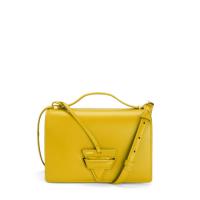 LOEWE A532M15X02 女士黄色 丝绸牛皮 Barcelona 手袋 
