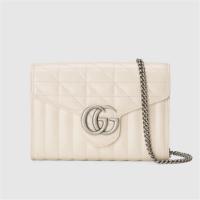 GUCCI 474575 女士白色 GG Marmont 系列绗缝迷你手袋