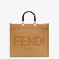 FENDI 8BH386ABVLF15KR 女士米色 FENDI SUNSHINE 中号手提袋