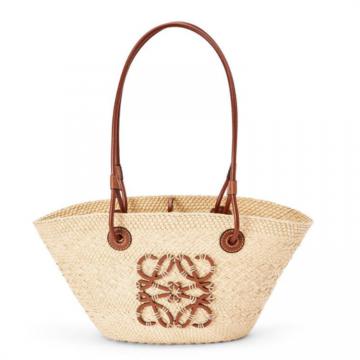 LOEWE A223P65X01 女士原色拼棕褐色 小号伊拉卡棕榈纤维和牛皮 Anagram Basket 手袋