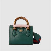 GUCCI 702732 女士绿色 Gucci Diana 竹节迷你托特包