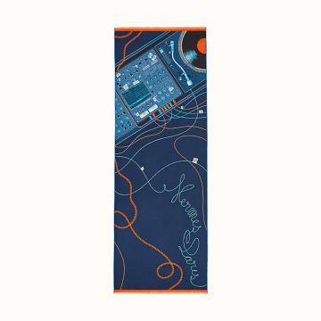 HERMES H693285T 男士海军蓝拼橙色 “狂欢夜”长方形丝巾