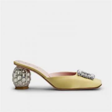 RogerVivier RVW68534130RS0G007 女士黄色 钻扣丝缎穆勒鞋